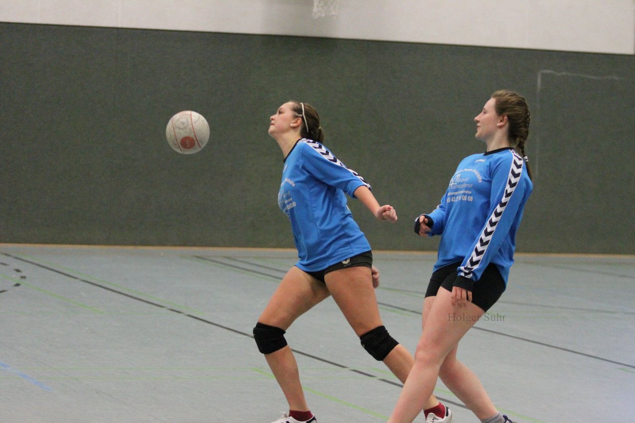 Bild 240 - U18w 2.Tag am 3.12.11